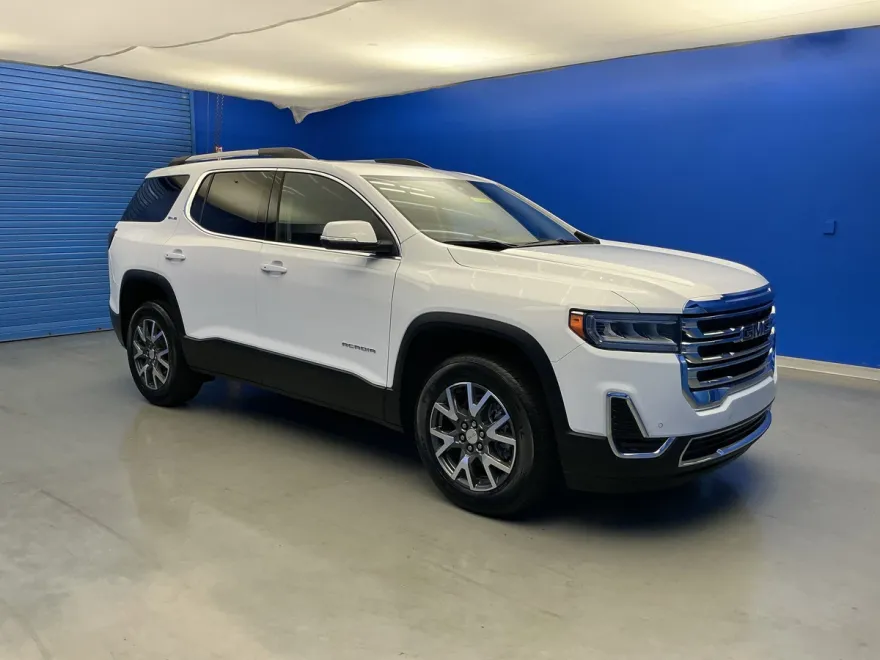 2023 Gmc Acadia SLE photo 1