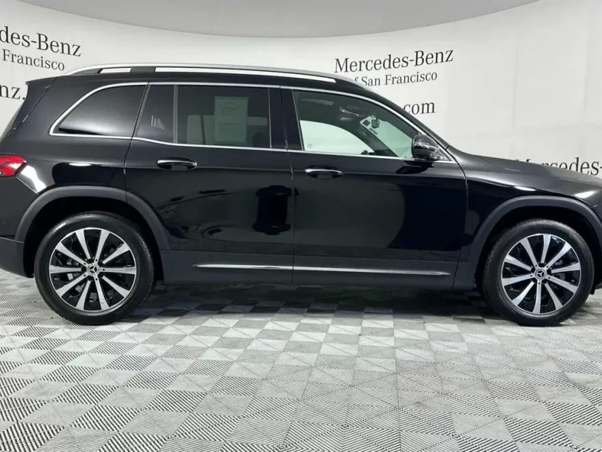 2021 Mercedes Benz GLB 250 4MATIC photo 1