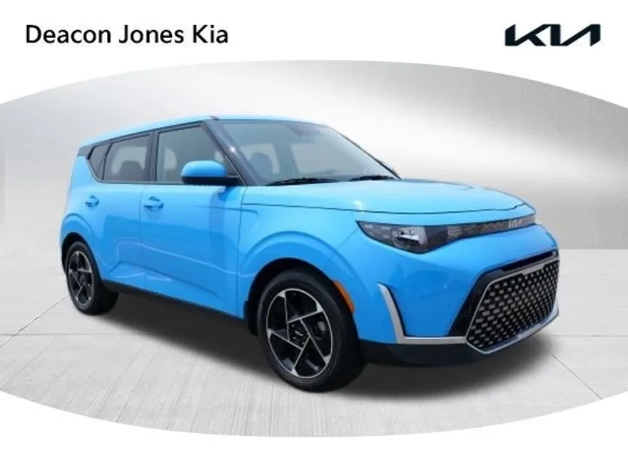 2024 Kia Soul EX photo 1