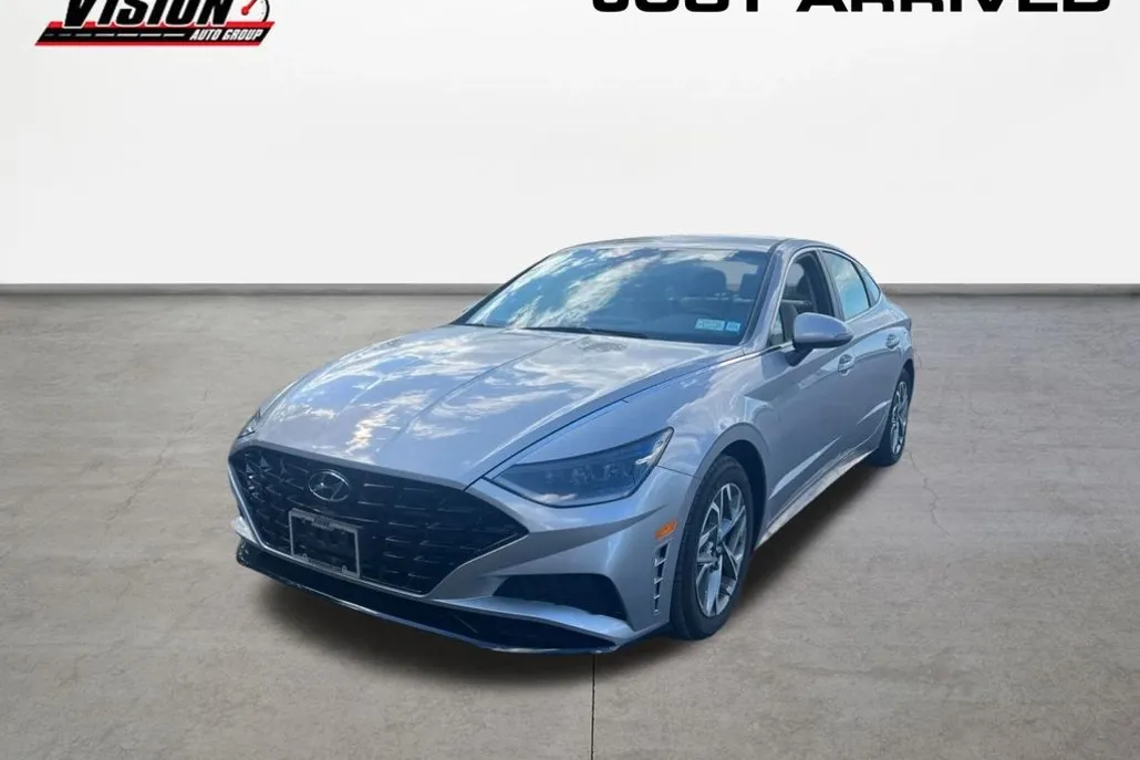 2023 Hyundai Sonata SEL photo 1