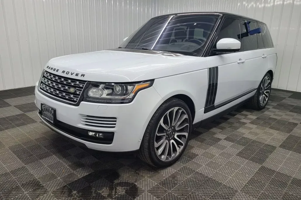 2016 Land Rover Range Rover SuperCharged photo 1