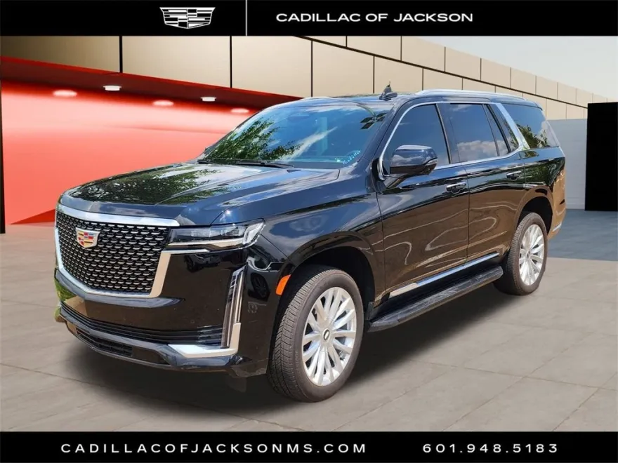 2024 Cadillac Escalade Luxury photo 1
