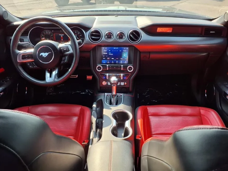 2023 Ford Mustang EcoBoost Premium photo 1