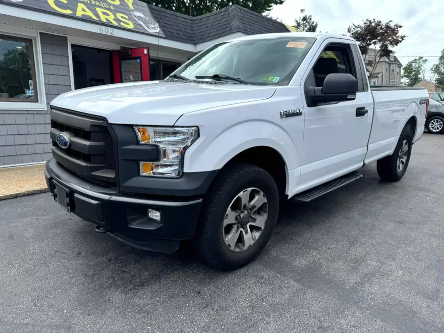 2016 Ford F-150 XLT photo 1