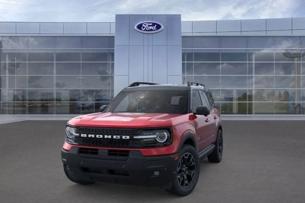 2025 Ford Bronco Sport Outer Banks photo 1