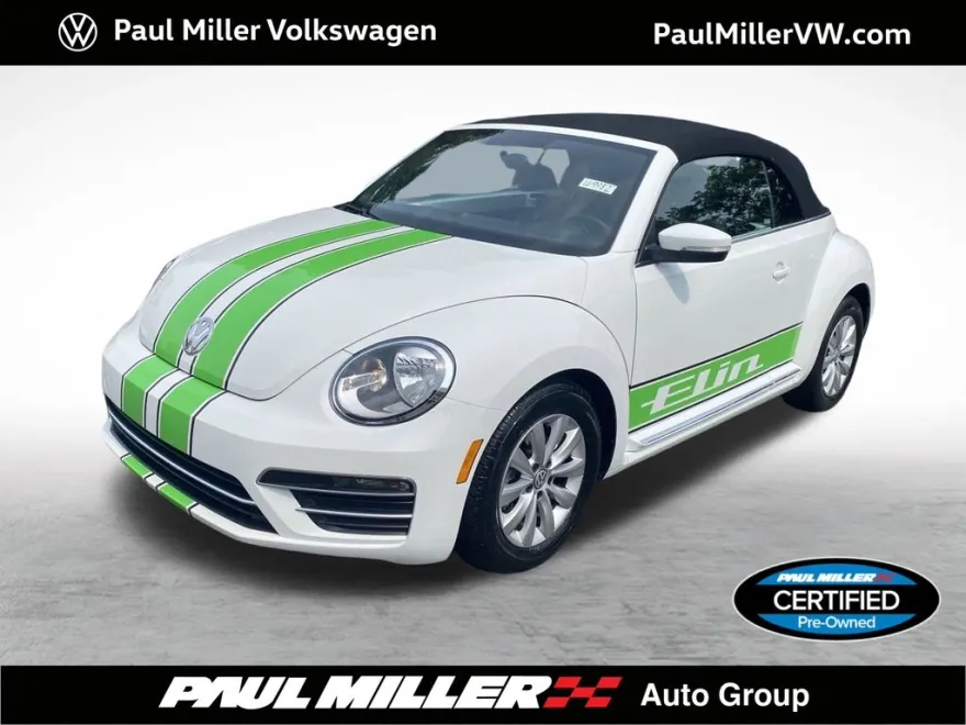 2019 Volkswagen Beetle S Convertible photo 1