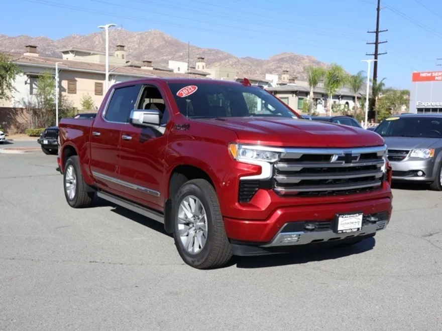 2022 Chevrolet Silverado 1500 High Country photo 1