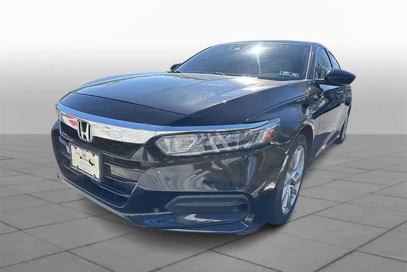 2018 Honda Accord LX 1.5T photo 1