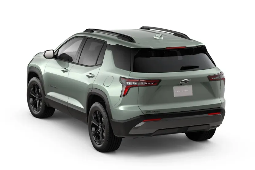 2026 Chevrolet Equinox LT photo 1
