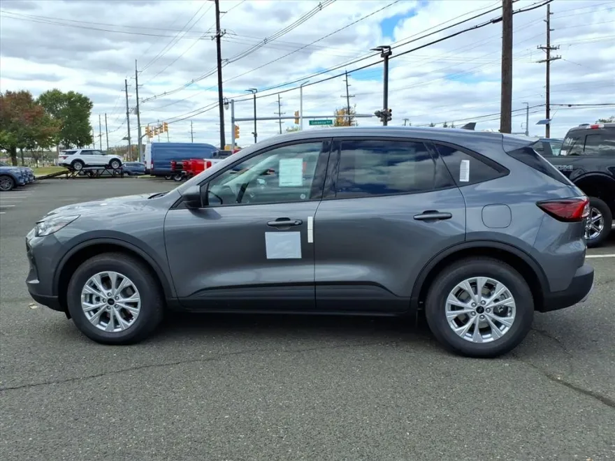 2025 Ford Escape Active photo 1