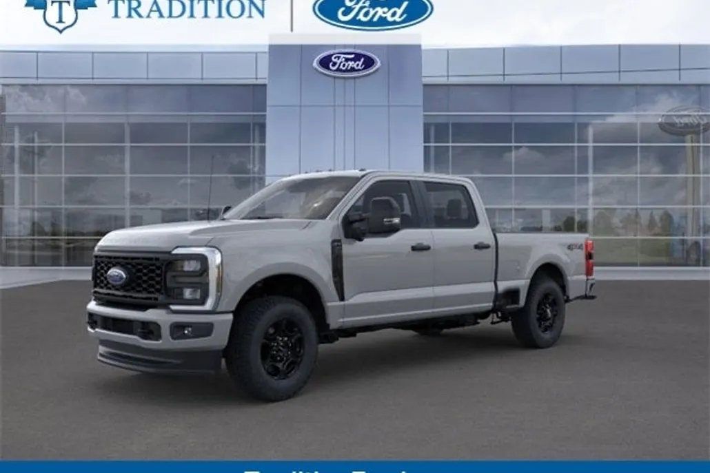 2025 Ford F-350 XL photo 1