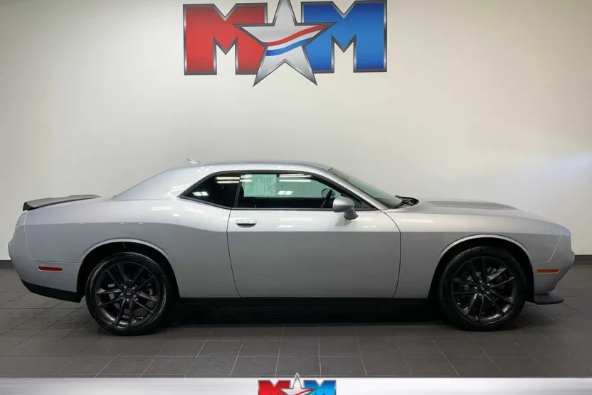 2021 Dodge Challenger GT AWD photo 1