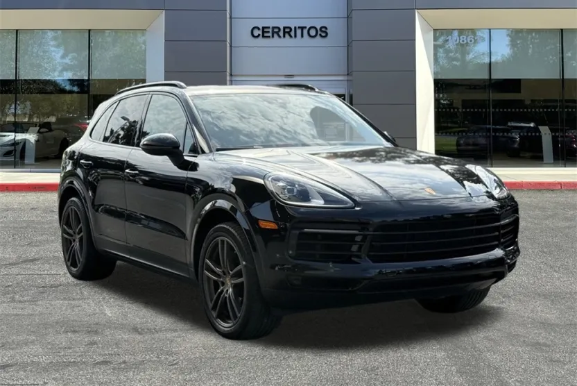 2019 Porsche Cayenne Base photo 1