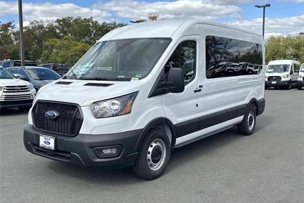 2025 Ford Transit photo 1
