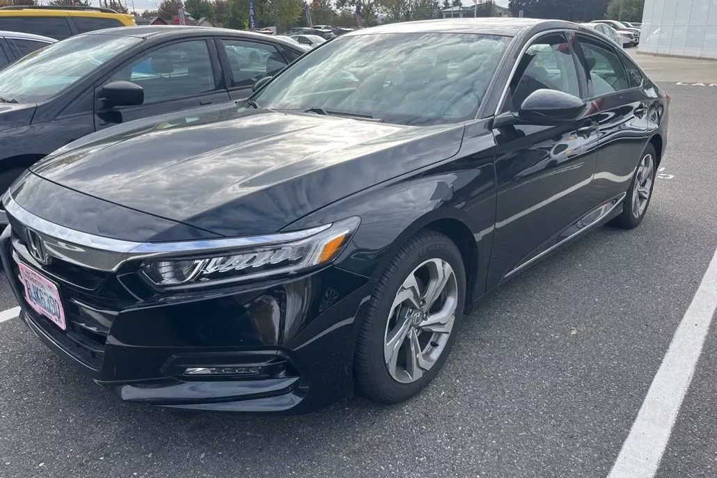 2018 Honda Accord EX photo 1