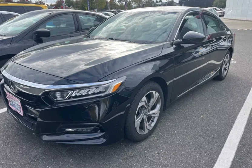 2018 Honda Accord EX photo 1