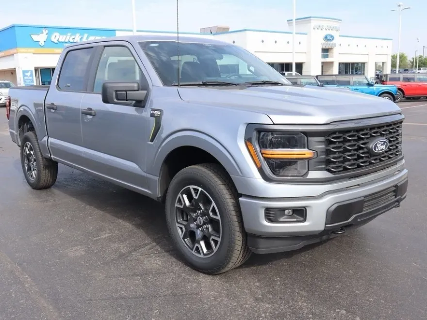 2025 Ford F-150 STX photo 1
