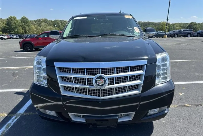 2013 Cadillac Escalade Platinum photo 1