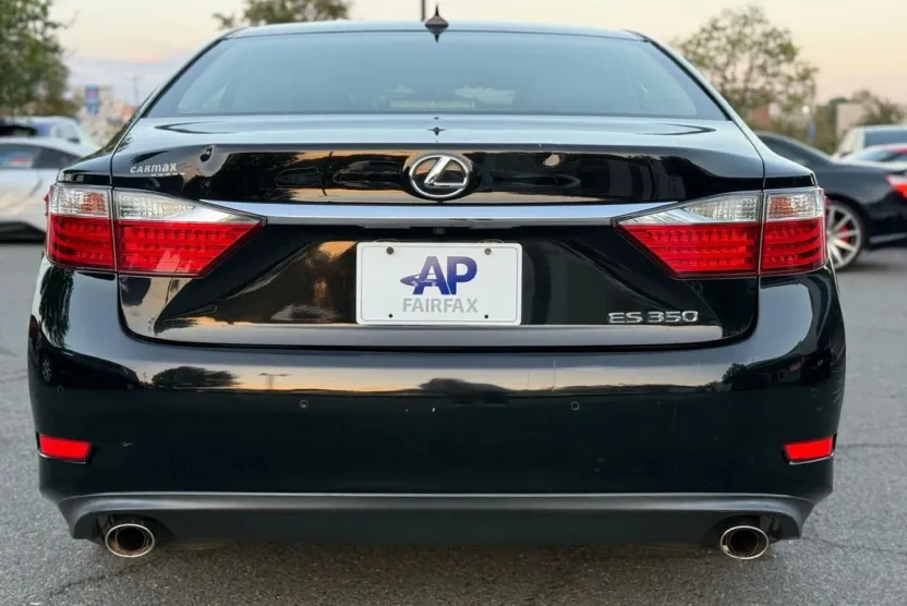 2014 Lexus ES 350 photo 1
