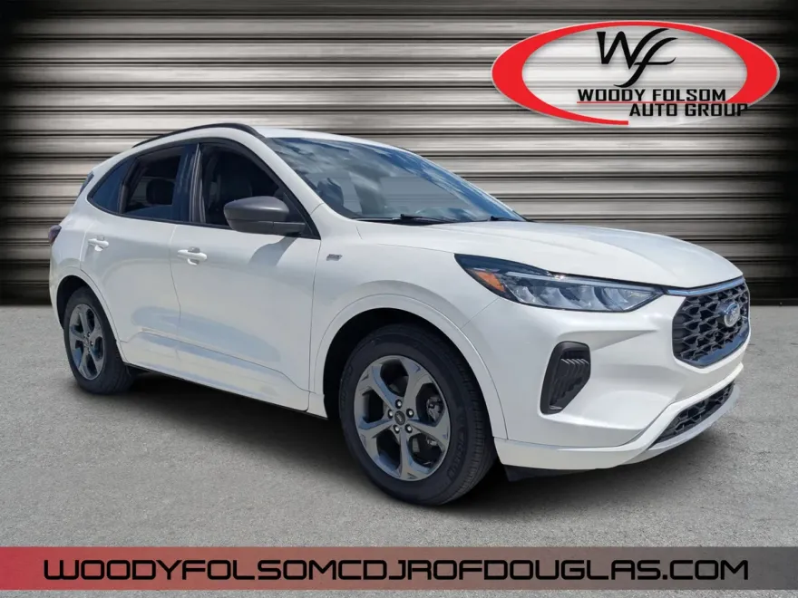 2024 Ford Escape ST-Line photo 1