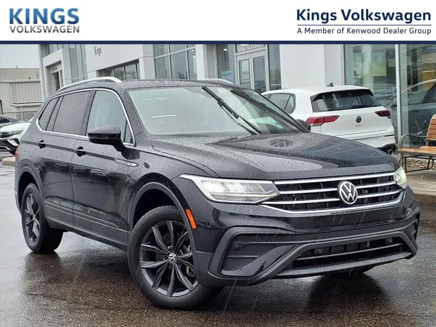 2022 Volkswagen Tiguan SE photo 1