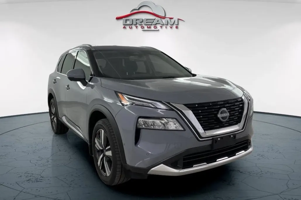 2023 Nissan Rogue Platinum photo 1