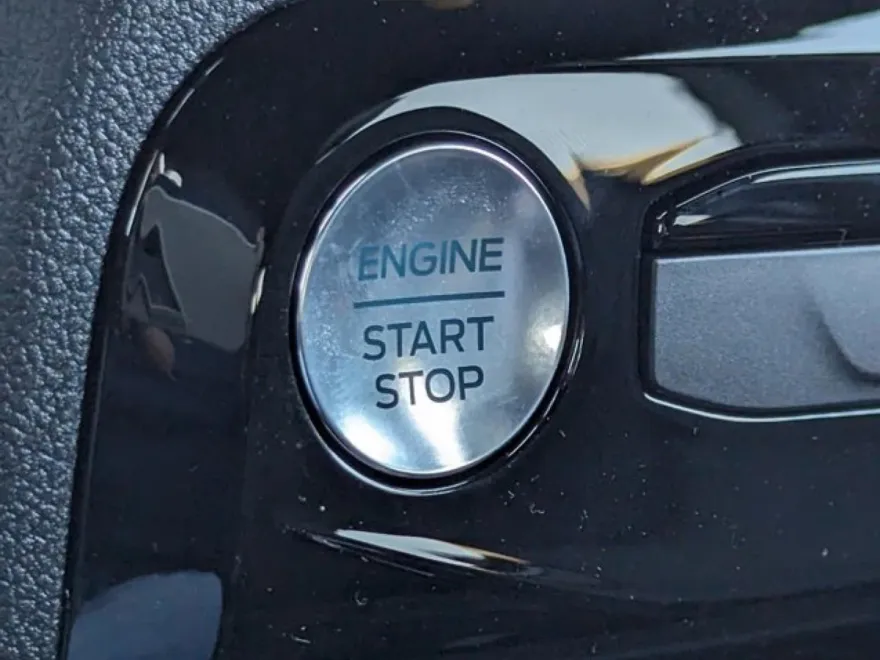 2024 Ford Escape ST-Line photo 27