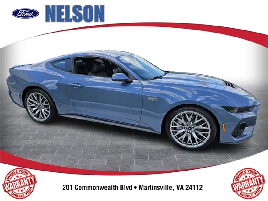2025 Ford Mustang GT Premium photo 1