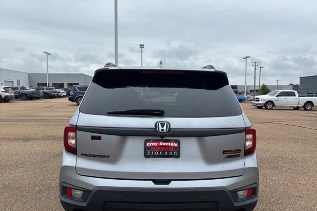 2022 Honda Passport TrailSport photo 1