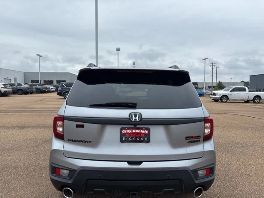 2022 Honda Passport TrailSport photo 1