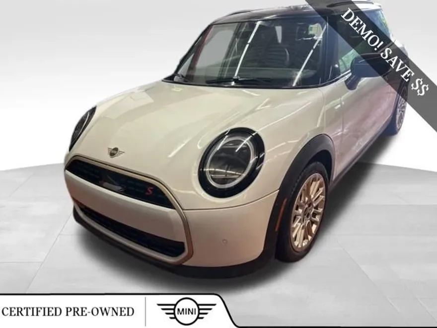 2025 Mini Cooper Signature photo 1