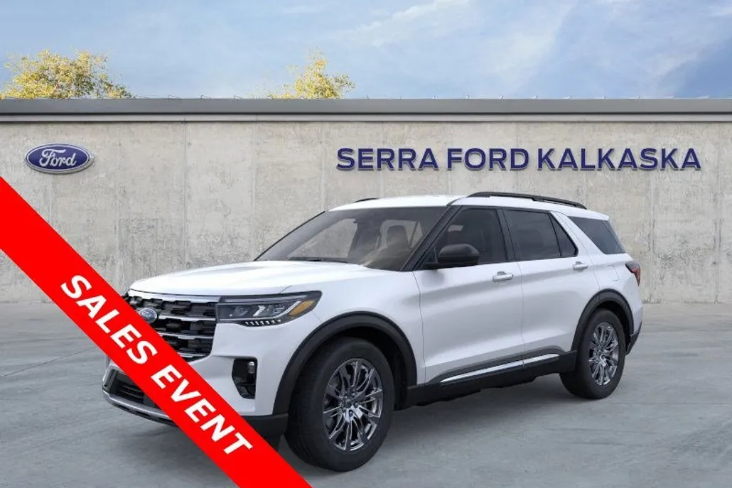 2025 Ford Explorer photo 1