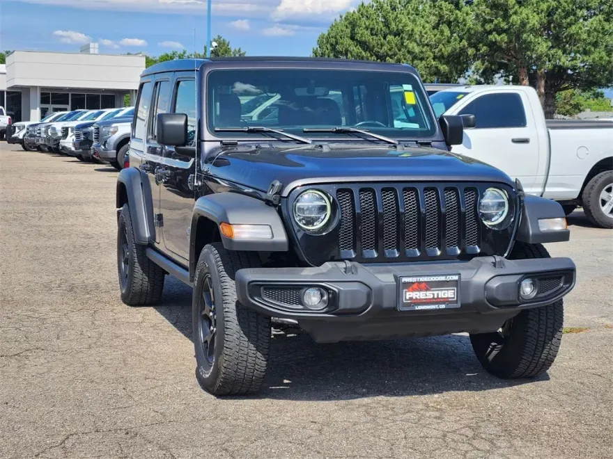 2021 Jeep Wrangler Unlimited Willys photo 1