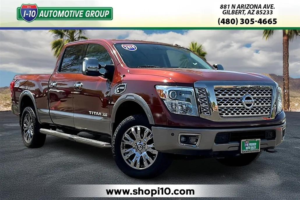 2019 Nissan Titan Platinum Reserve photo 1