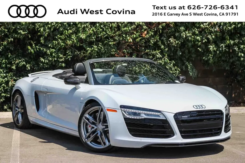 2015 Audi R8 5.2 photo 1