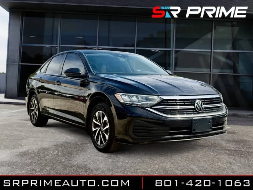 2022 Volkswagen Jetta S photo 1