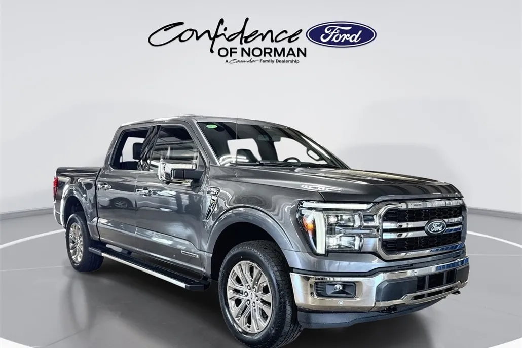 2025 Ford F-150 Lariat photo 1
