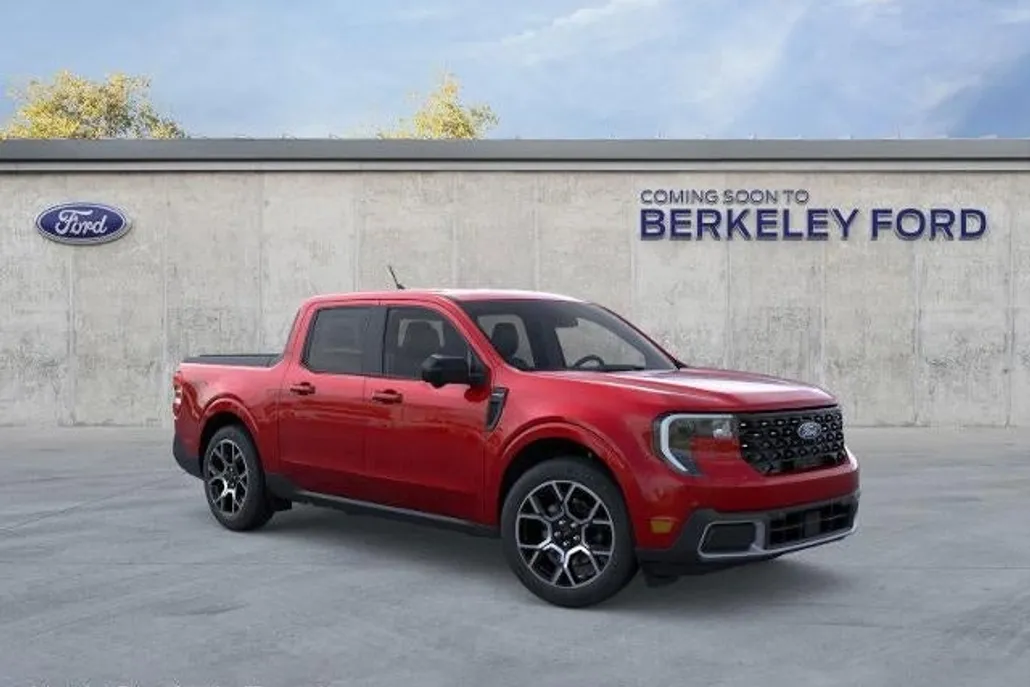 2025 Ford Maverick Lariat photo 1