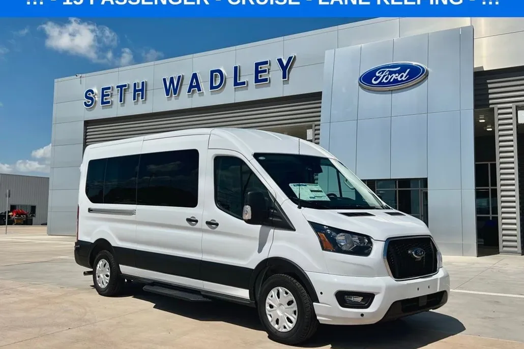 2025 Ford Transit photo 1