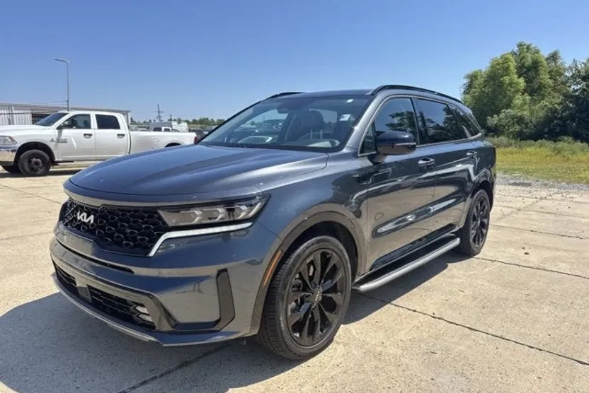 2022 Kia Sorento SX photo 1