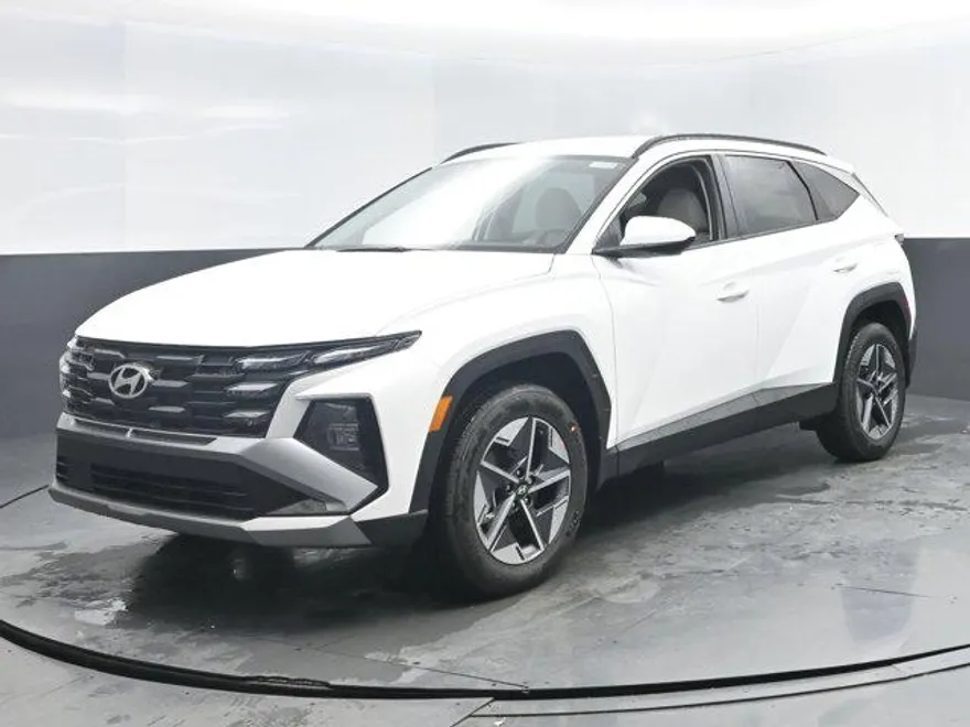 2025 Hyundai Tucson SEL photo 1