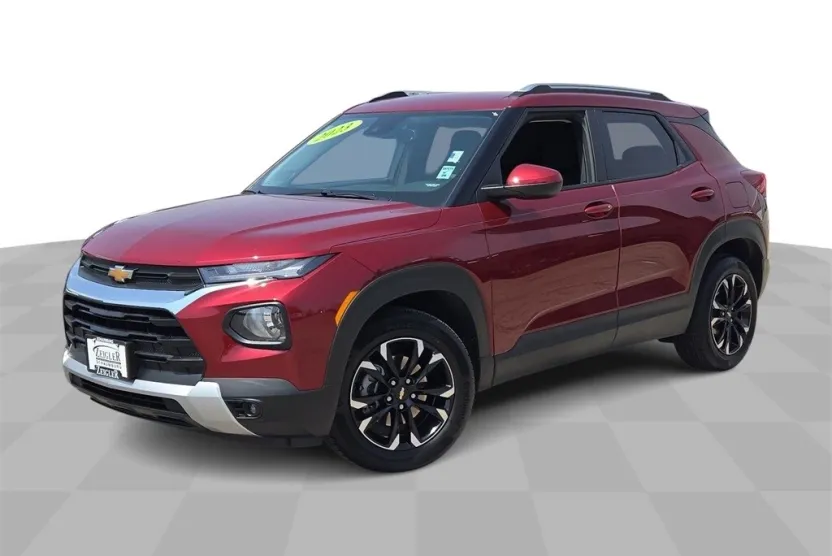 2023 Chevrolet Trailblazer LT photo 1