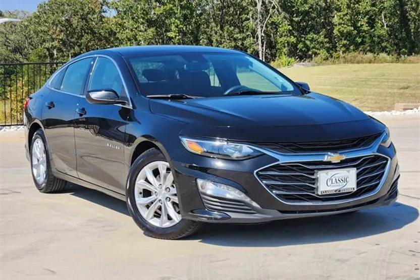 2023 Chevrolet Malibu 1LT photo 1