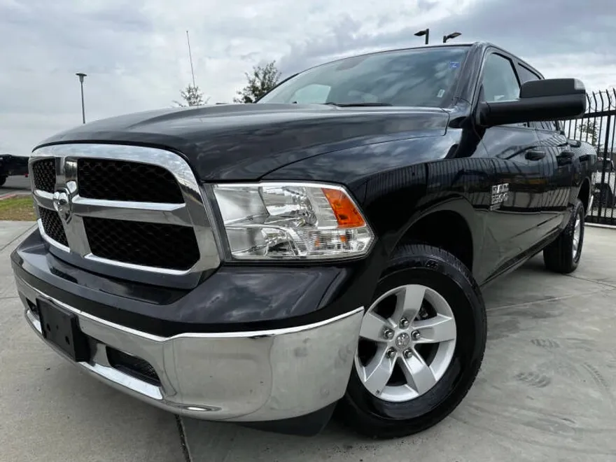 2023 Ram 1500 Classic SLT photo 1