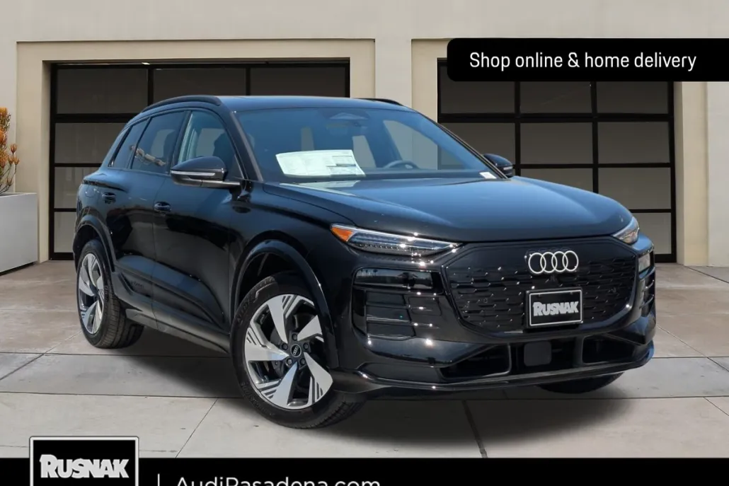 2025 Audi Q6 E-tron Premium Plus photo 1