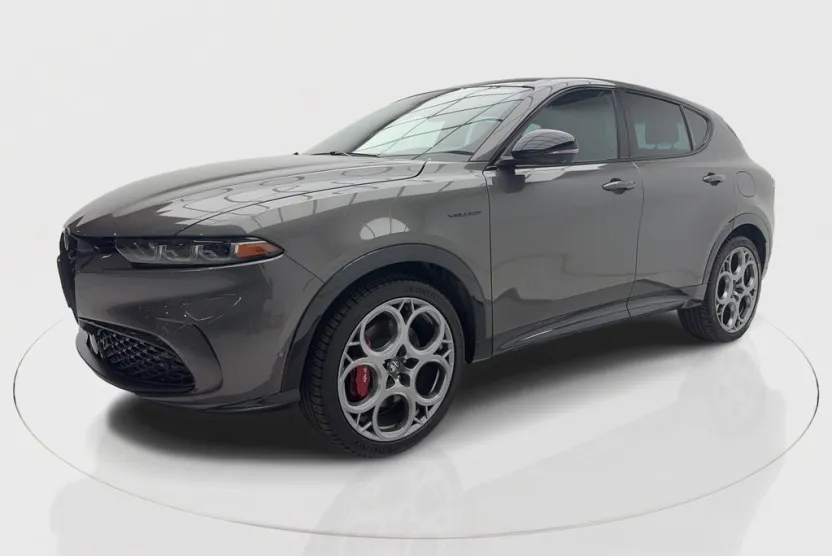 2024 Alfa Romeo Tonale Veloce photo 1
