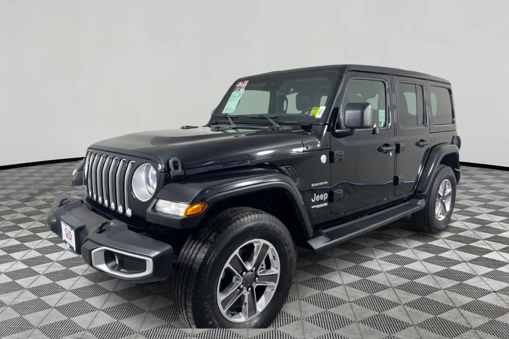 2021 Jeep Wrangler Unlimited Sahara photo 1