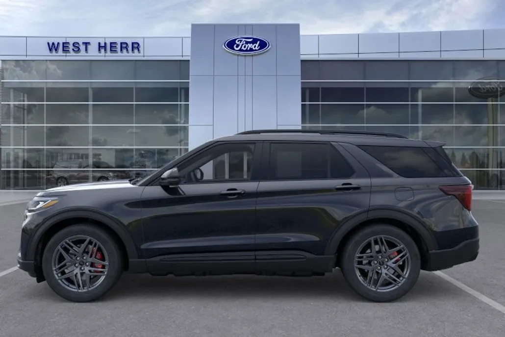 2025 Ford Explorer ST photo 1