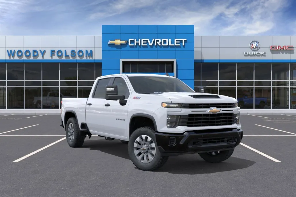 2025 Chevrolet Silverado 2500HD Custom photo 1