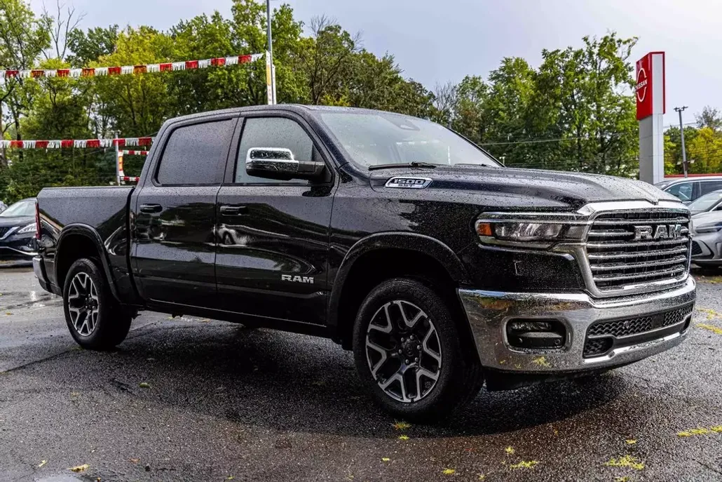 2025 Ram 1500 Laramie photo 1